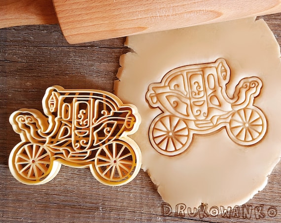 Classic Carriage Old Times Old school Horse Village History Monument Princess Amish Vehicle Cookie Cutter Pastry Fondant Dough Biscuit