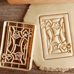 Rey de Corazones Corazón Diamantes Clubes Jugando a las Cartas Jack Queen King Poker Doodle Lindo Cortador de Galletas Pastelería Fondant Masa Galleta