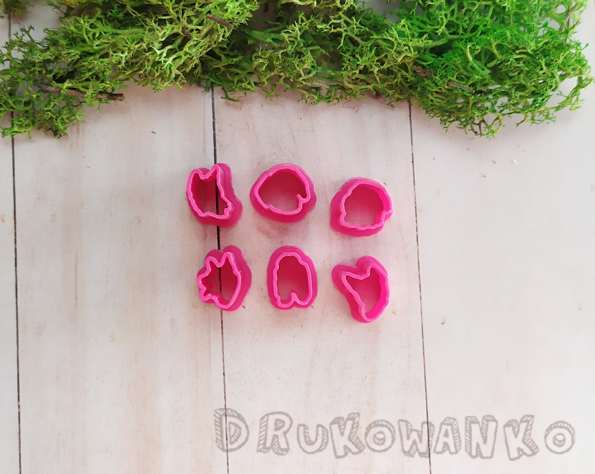 Set of 6 Dog Dogs Toller Bloodhund Australian Cattle Boxer Samoyed Chow Chow Polymer Clay Cutter Mini Miniature Cookie Fondant Craft Doll