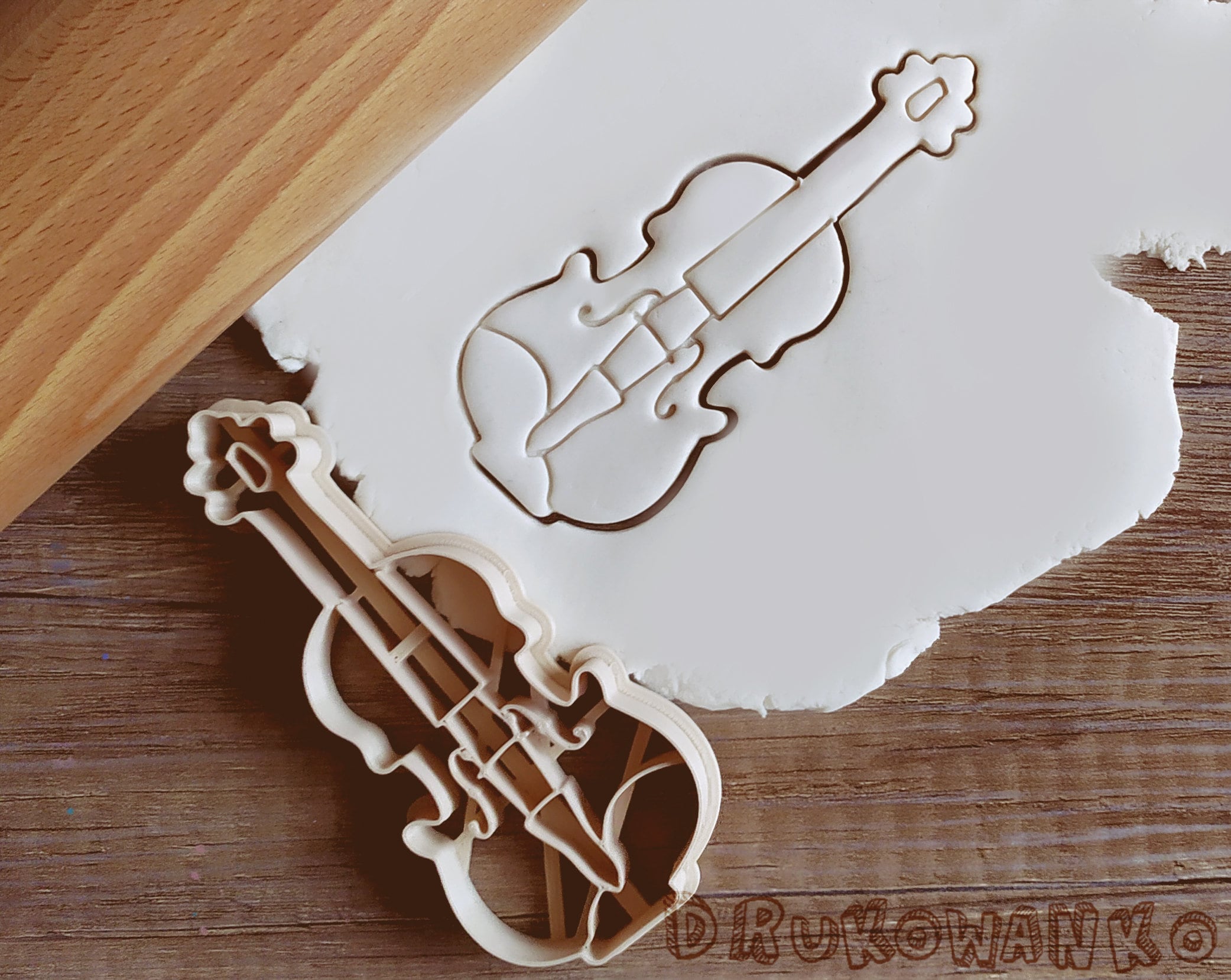 Stampino Per Cello A Forma Di Violoncello 12,5 Cm In Lamiera Stagnata - Per Biscotti, Pasta Di Mandorle, Feltro E Sapone - 5