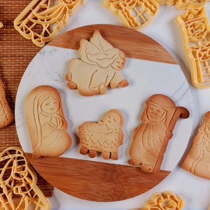 Szopka w Betlejem Maryja Jezus Anioł Gwiazda Królowie Pasterze Krowa Owca Boże Narodzenie Bóg Zima Foremka do ciastek Ciasto Fondant Ciasto Biszkoptowe