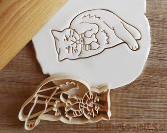 Cat with a Fish Cookie Cutter Pastry Fondant Dough Biscuit