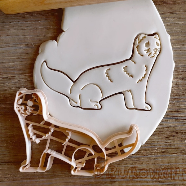 Set of 3 Ermine Stoat Weasel Wild Animal Forest Cookie Cutter Pastry Fondant Dough Biscuit