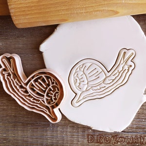 Snail Worm Slug Insect Garden Grass Shell Home Cookie Cutter Pastry Fondant Dough Biscuit