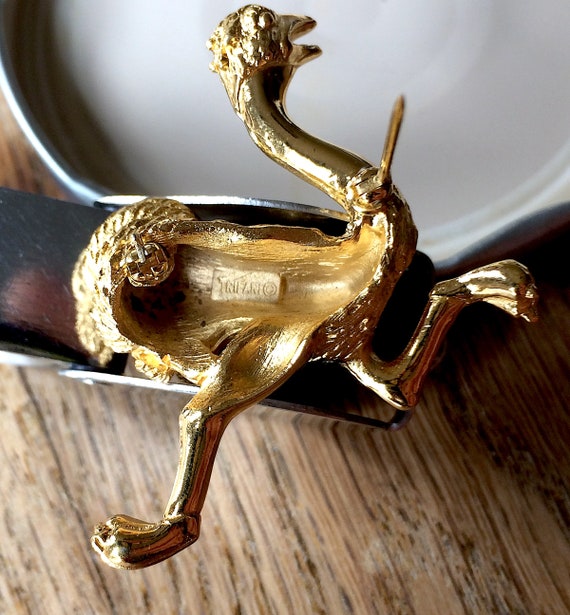 Trifari 60's/70's Ostrich Brooch, "Gold" Plated T… - image 9