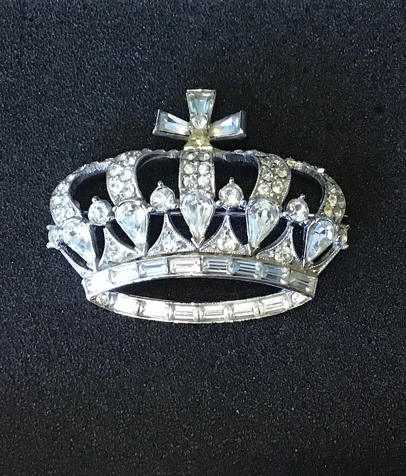 BOGOFF Late 1940's Crown Brooch cast in Rhodium Pl