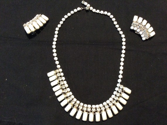 White Milk Glass Neclace  and Earring Set - image 1