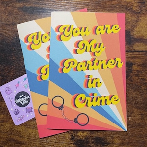 Partner in Crime Grußkarte | 70er jahre retro regenbogen hochzeit geburtstag geschenk für beste freundin freundin hochzeit geburtstag geschenk für beste freundin liebe