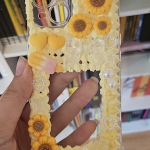 DM me first please! Custom Decoden Decorated Phonecases KPOP Photocard holding cases [DM Me first please!] image 5