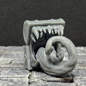 Mimic-Yasashii Kyojin Studio - 3d Printed Resin Miniatures for Tabletop Gaming, Dungeons and Dragons, Pathfinder, and other RPG&#39;s