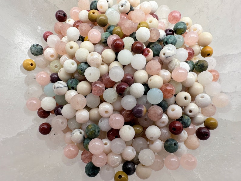 Edelstein Perlen Mix Ø 4 mm Chalcedon Achat Quarze Natursteine Marmor Calcit 50/100/200 Stück wählbar Bild 1