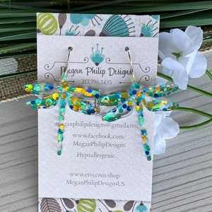 Dragonfly Dangle Earring