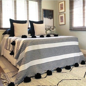 moroccan throw blanket,Cotton Moroccan Blanket,bedroom blanket,moroccan pompom blanket,moroccan throw blanket,bed spread, woven blanket