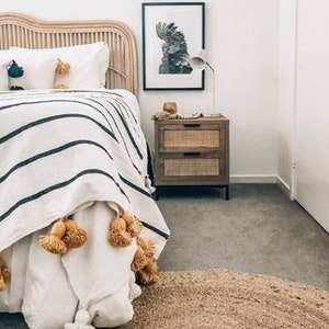 moroccan throw blanket, Berber Blanket, Handwoven Blanket,moroccan throw blanket,bed spread,Boho Blanket,woven blanket,bed throw with tassel