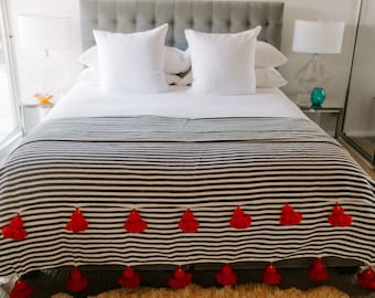 Moroccan pom pom throw blanket,bohemian decor bedcover, blanket sofa, pom pom blanket, Throw Blanket With Tassels, Bedspread Coverlet.