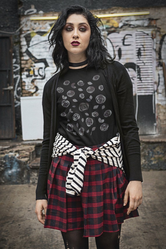 Buy Trad Goth Clothing Mall Goth Clothing Gothic Roses Plus Size Goth Goth  Girl T Shirt Gifts for Goths. Goth Clothes Alt Alternative Clothing Online  in India 