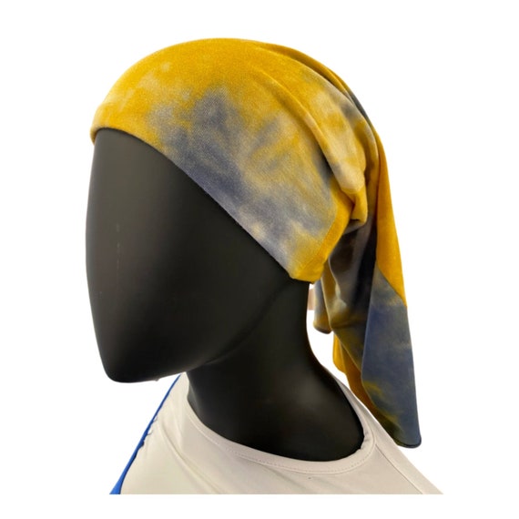 Running head scarf 2025