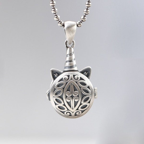 Sterling Silver Cat Locket Pendant Charm, Unique Cat Photo Locket, Cat Locket Necklace Charm