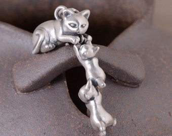 990 Sterling Silver Hanging Cat Pendant Charm, Mother Cat And Baby Cat Charm,Silver Kitten Charm