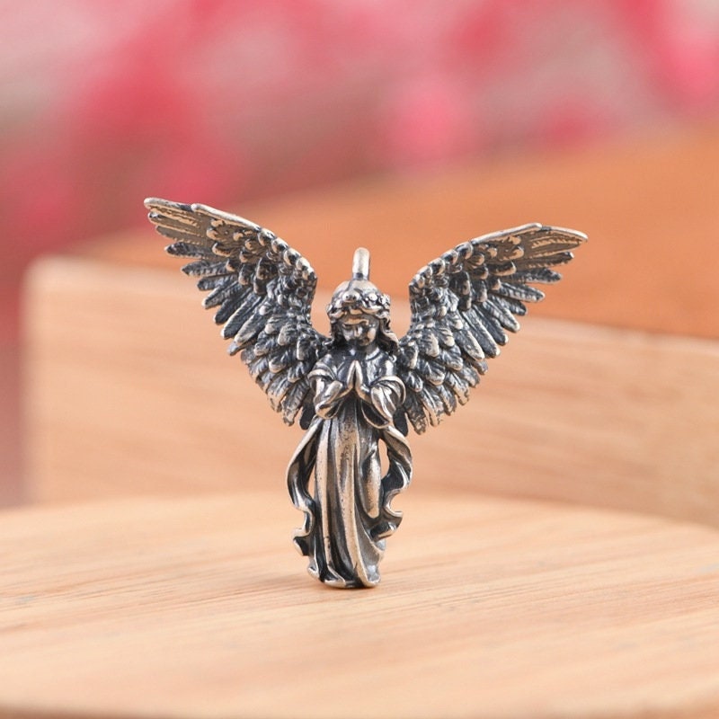 Silver Angel Pendant - Etsy Canada