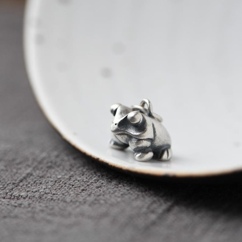 Sterling Silver 3D Frog Necklace Pendant, Cute Frog Charm, Frog Animal Charm image 2