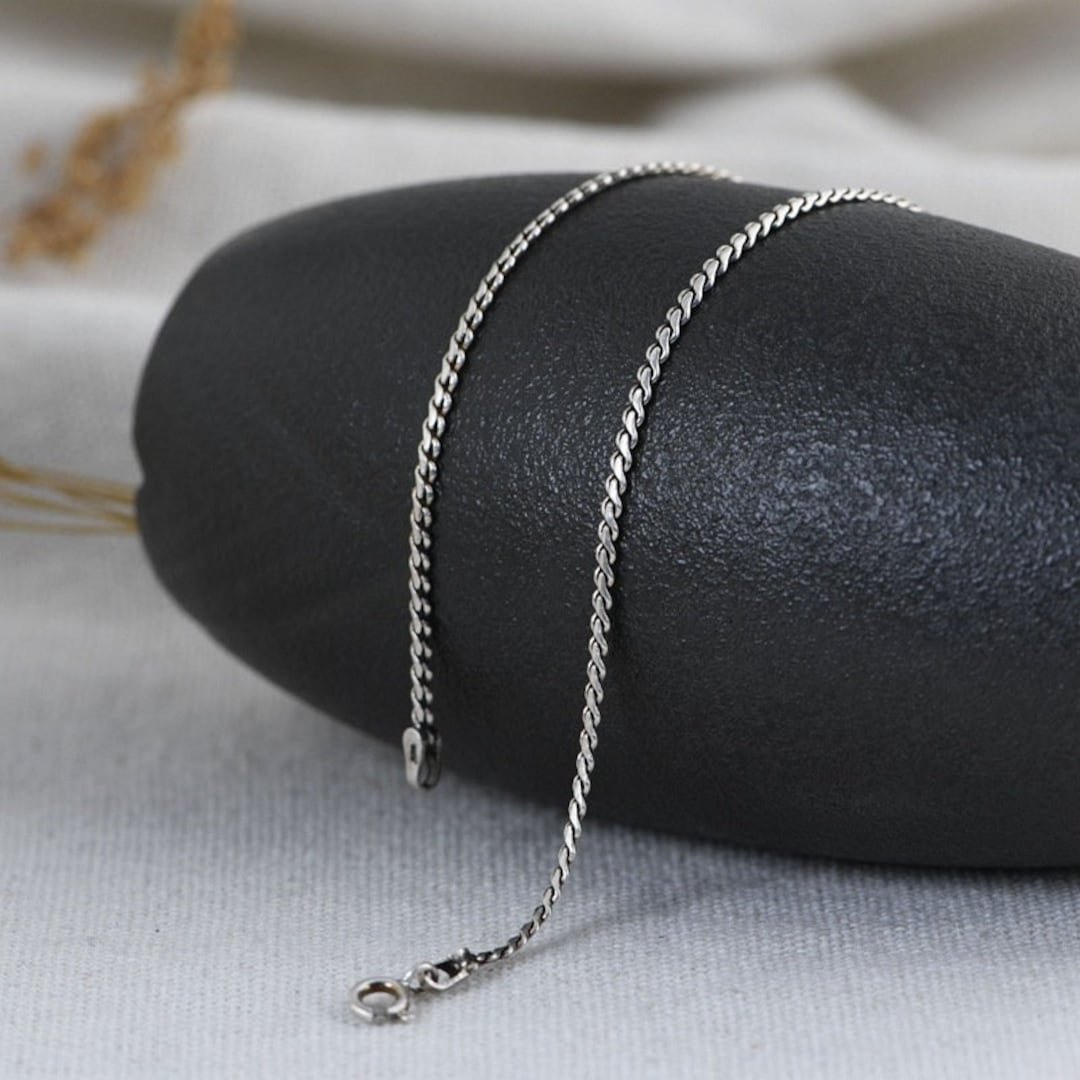 Silver serpentine chain deals
