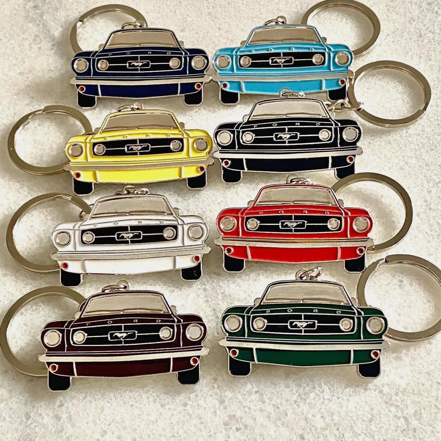 FORD MUSTANG Rectangle Wave Key Fob Ring Keychain Yellow Gold NEW IN BOX