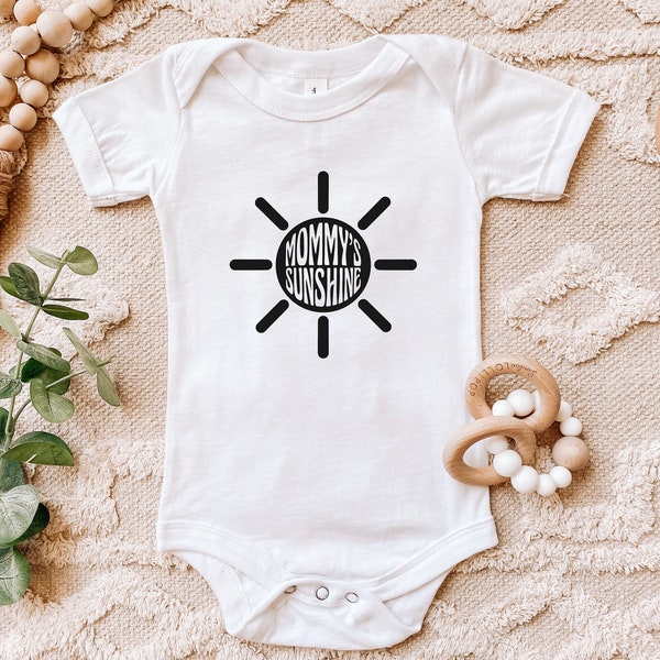 Mommys Sunshine Bodysuit, Baby outfit, Baby One piece, Coming home out fit, Baby, Pregnancy Announcement, Baby Announcemen, Sunshine