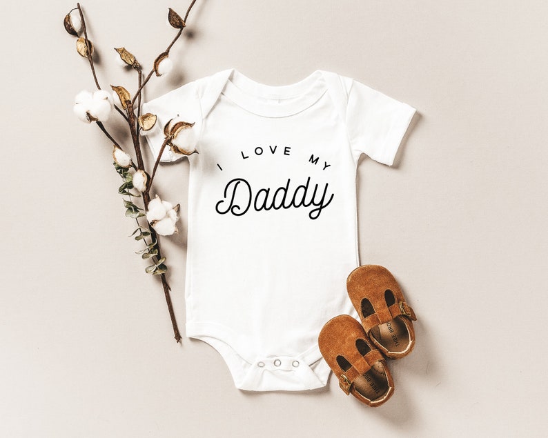 I Love My Daddy, Bodysuit, Baby outfit, Baby One piece, Coming home out fit, Baby, Pregnancy Announcement, Baby Announcement, I Love Daddy 