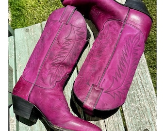 Vintage Justin Boots Fuchsia Pink Leather Cowboy Western Boots Women's Size 7 B