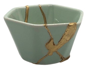 MINIATURE Ceramic Pots | Mini Kintsugi Bowls | Ceramic Ring Holders | Zero Waste | Sustainable Objects | Golden Joinery | Ceramic Bowls