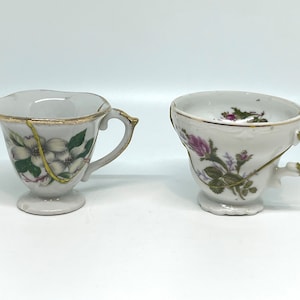 Tiny Kintsugi Vintage Tea Cup Repair | Gilded Vintage Porcelain Teacup | Kintsukuroi Decor | Kintsugi Objects