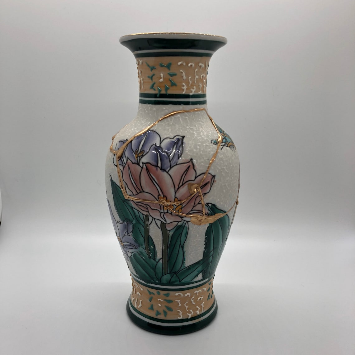 Kintsugi Repair Porcelain Floral Vase Kintsukuroi Japanese Gold Repair