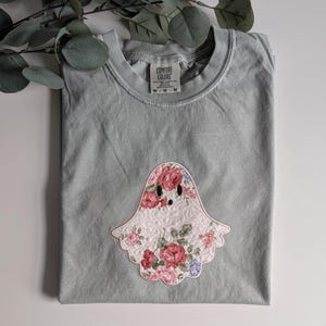 Quilted Spooky Ghost Shirt, Floral Ghost, Embroidered Halloween Shirt, Spooky shirt, Comfort Colors