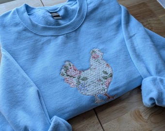 Floral Quilted Chicken Embroidered Gildan Crewneck Sweatshirt