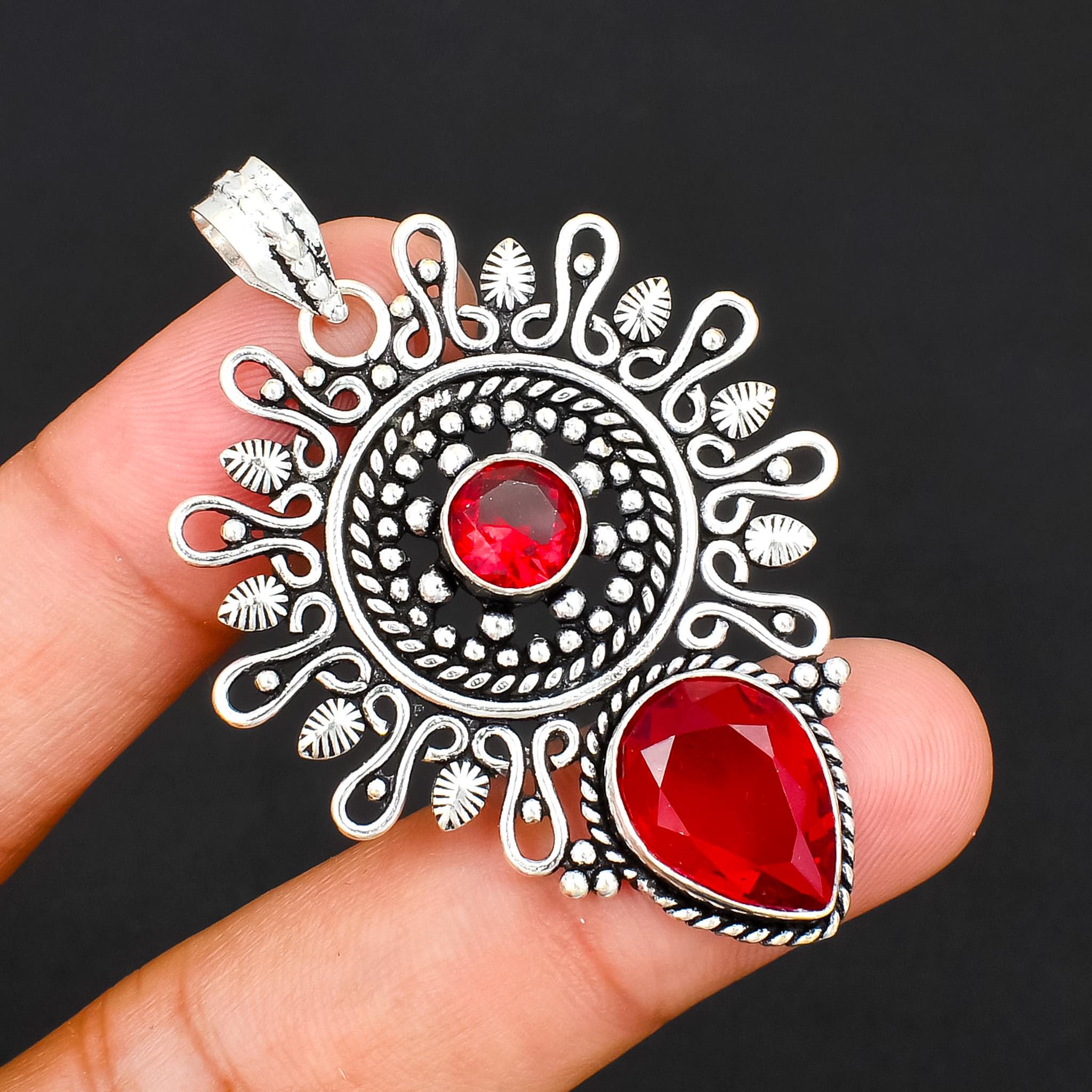 花の宝石ペンダント：スターリングシルバー925ネックレス - Etsy 日本