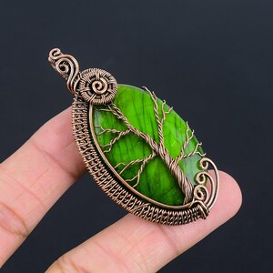 Green Labradorite Tree of Life Copper Pendant Necklace
