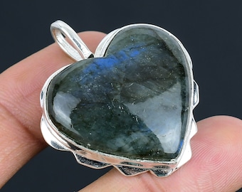 Natural Heart Shape Labradorite Gemstone Pendant | 925 Sterling Silver | Silver Jewelry | Handmade Silver Pendant Jewelry Gift for her/him