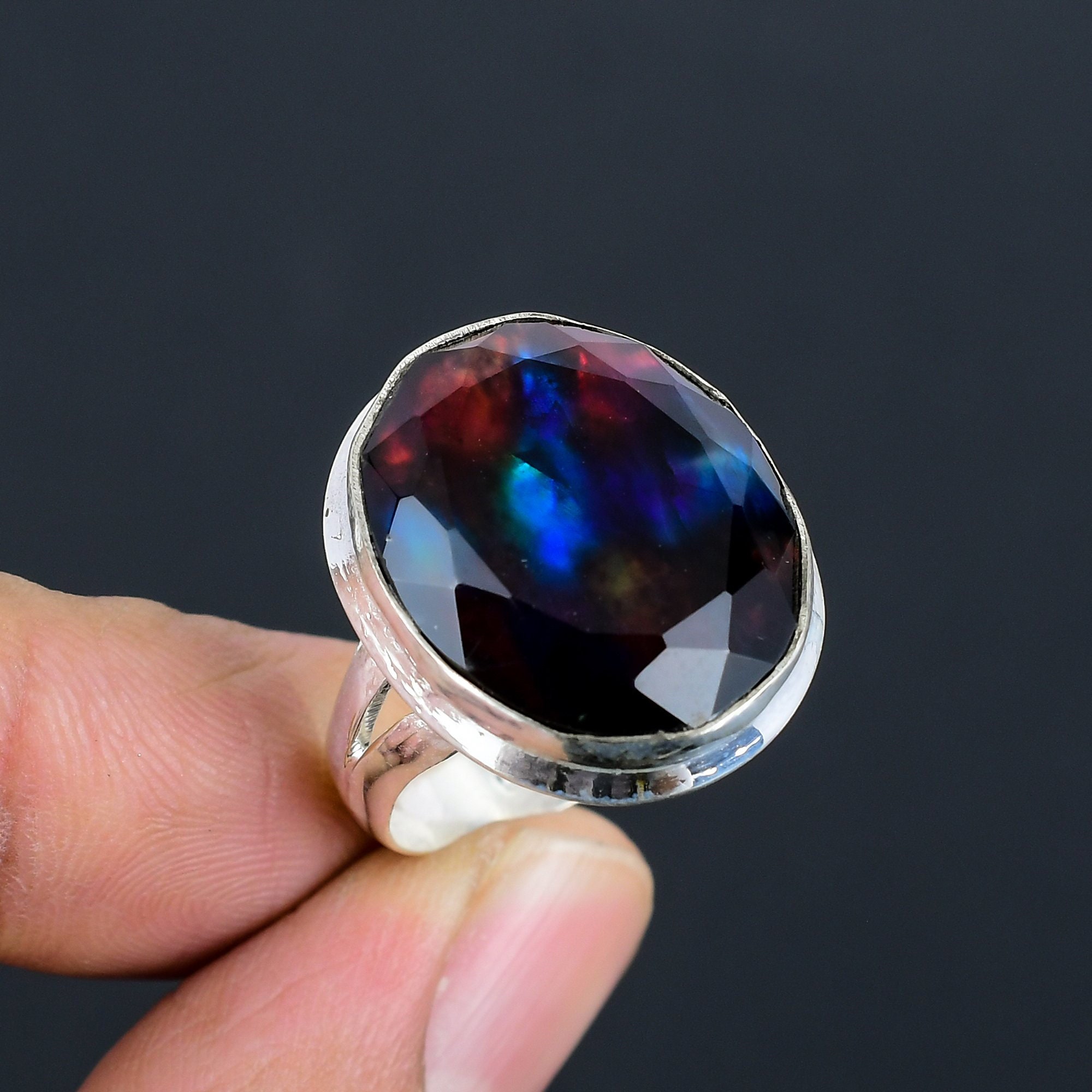 Bague en ammolite à facettes | Argent sterling 925 | Bague à tige fendue | Bijoux en argent |  Bague en argent pour elle/lui