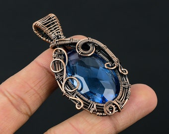 Colgante de topacio azul, colgante envuelto en alambre de cobre, piedra preciosa de topacio azul, colgante de collar hecho a mano, joyería de topacio azul, regalo del día de San Valentín