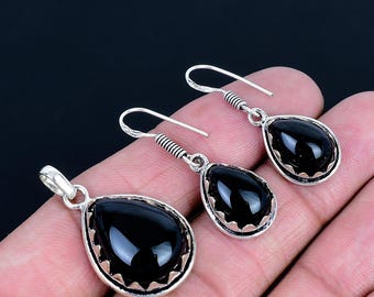 Teardrop-shaped Black Onyx Gemstone 925 Sterling Silver Jewelry Set | Pendant & Dangle Earrings For Her