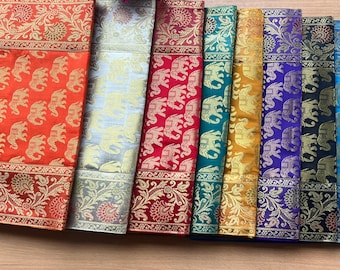 Caminho de mesa artesanal em brocado de seda com estampa de elefante: Jaipur Artan Decor