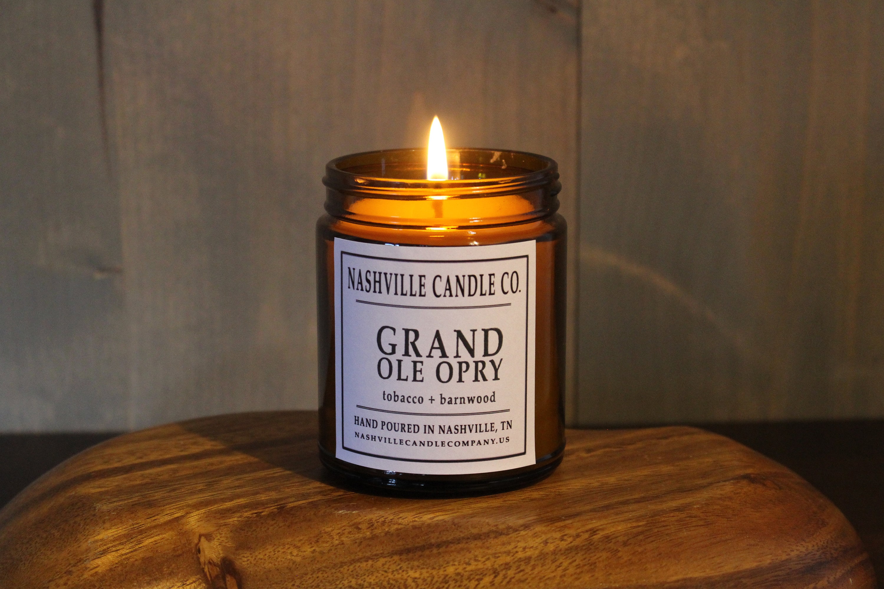 Grand Ole Opry | Tobacco + Barnwood / Nashville Christmas Gift, Gift  Wrapped Candle