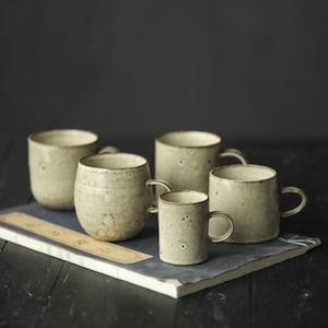 Handmade Pottery Clay Coffee Mug Fenyin Glaze with Crackled Effect