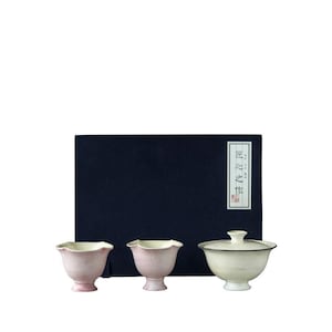 130ml Gaiwan Set-Handmade Pottery Gaiwan Set,White&Pink Gaiwan Set