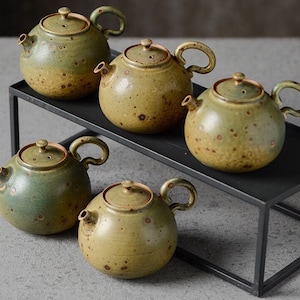 160ml Soda Fired Green Teapot,Jingdezhen(景德镇) Handmade Teapot