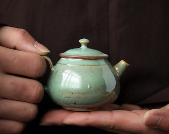 150ml Jingdezhen Handmade Hat Design Teapot,Mini Teapot