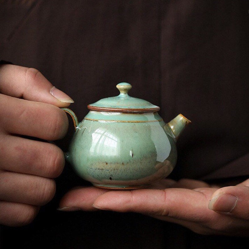 150ml Jingdezhen Handmade Hat Design Teapot,Mini Teapot image 1