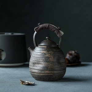 Bouilloire en argile de poterie faite à la main de 1000 ml, bouilloire à poignée supérieure, bouilloire électrique en carbone