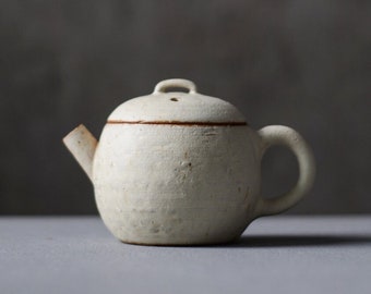 150ml/180ml Jingdezhen Fenyin(粉引) fat body teapot-KOHIKI teapot